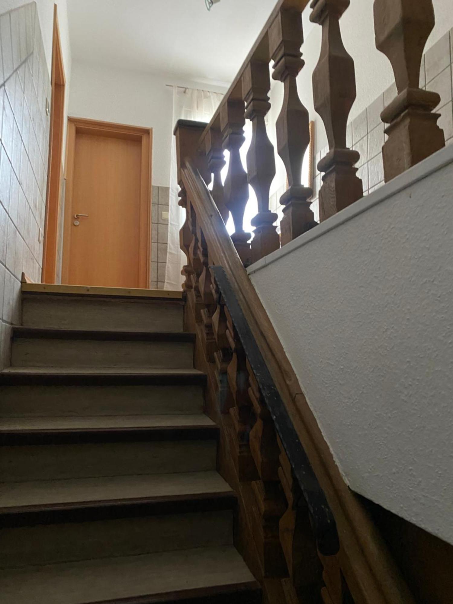 Fe Wo Am Alten Rathaus Andernach Ngoại thất bức ảnh